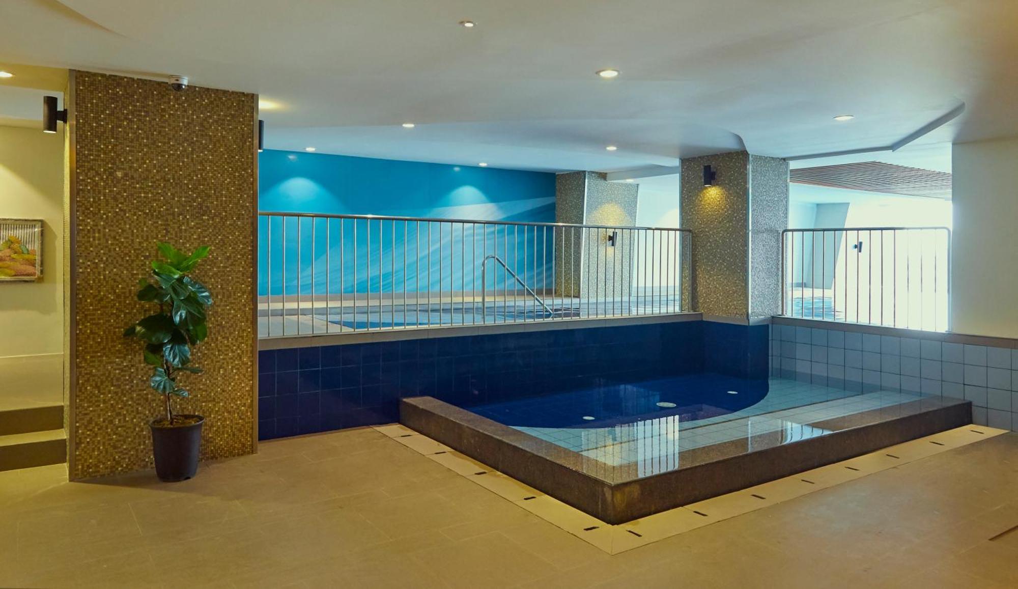 קואזון סיטי Summit Hotel Greenhills מראה חיצוני תמונה