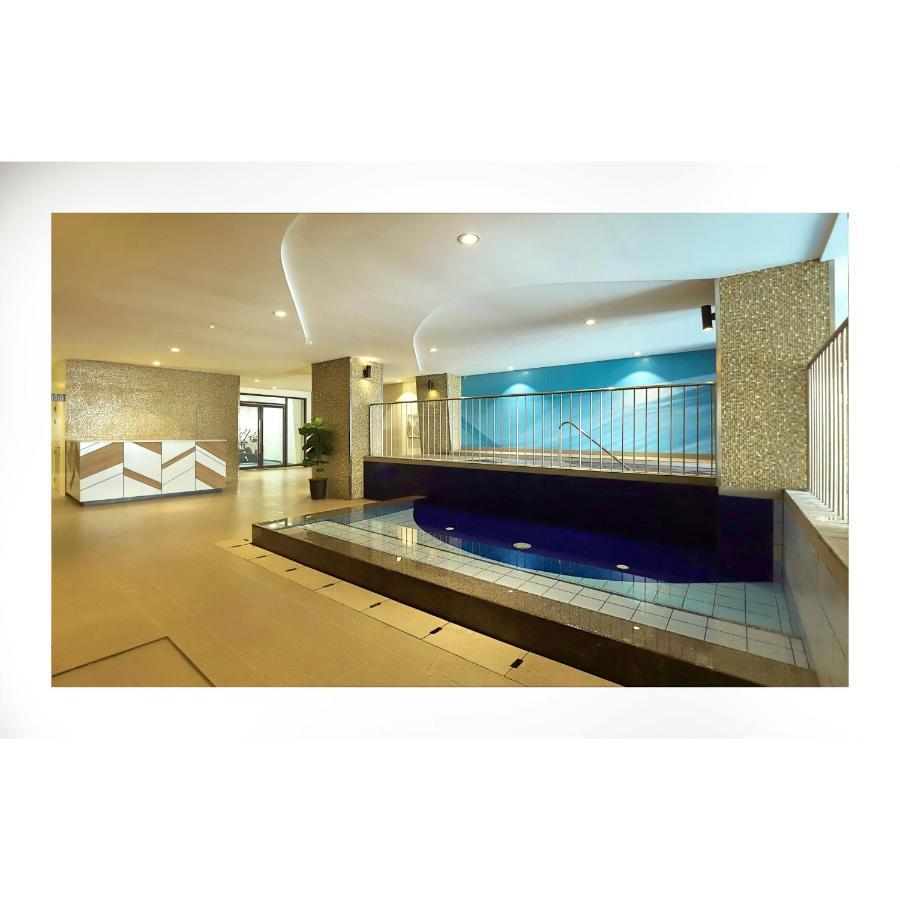 קואזון סיטי Summit Hotel Greenhills מראה חיצוני תמונה